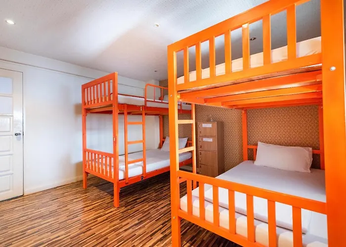 Oyo 618 At Khaosan (adults Only) Hotel 2*