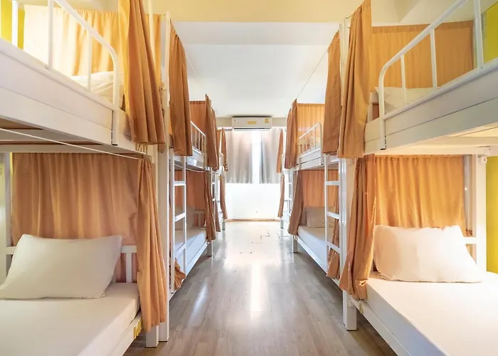 Hotel Oyo 618 At Khaosan (adults Only)
