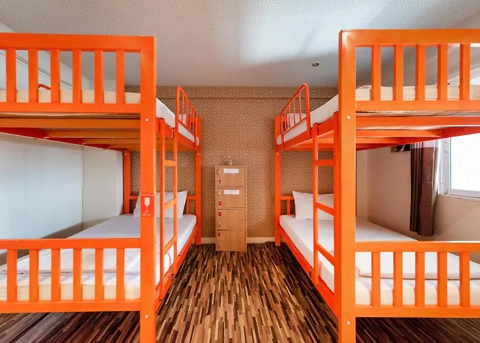 Hotel Oyo 618 At Khaosan (adults Only) 2*