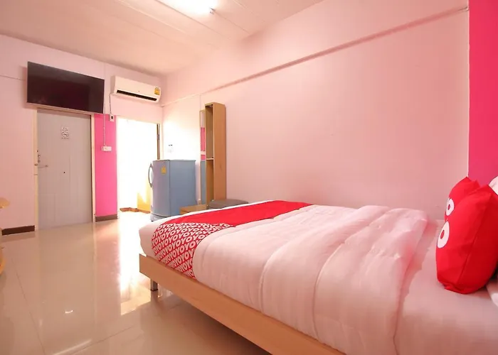 Hotel Oyo 618 At Khaosan (adults Only) 2*
