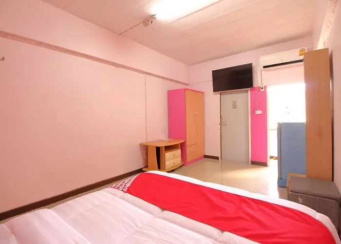 Hotel Oyo 618 At Khaosan (adults Only)