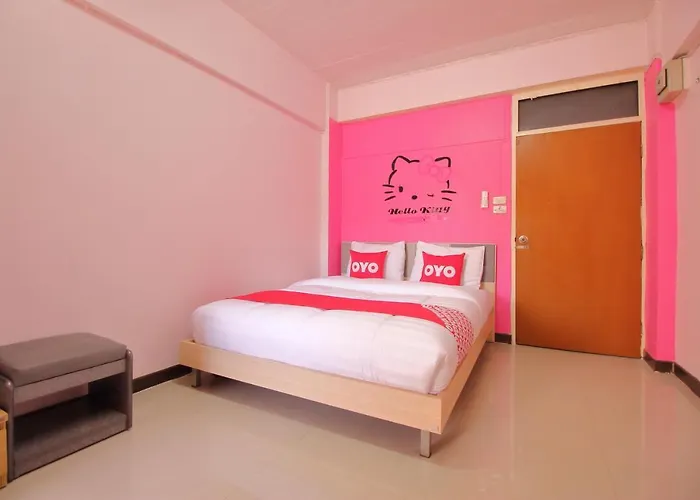 Hotel Oyo 618 At Khaosan (adults Only) 2*